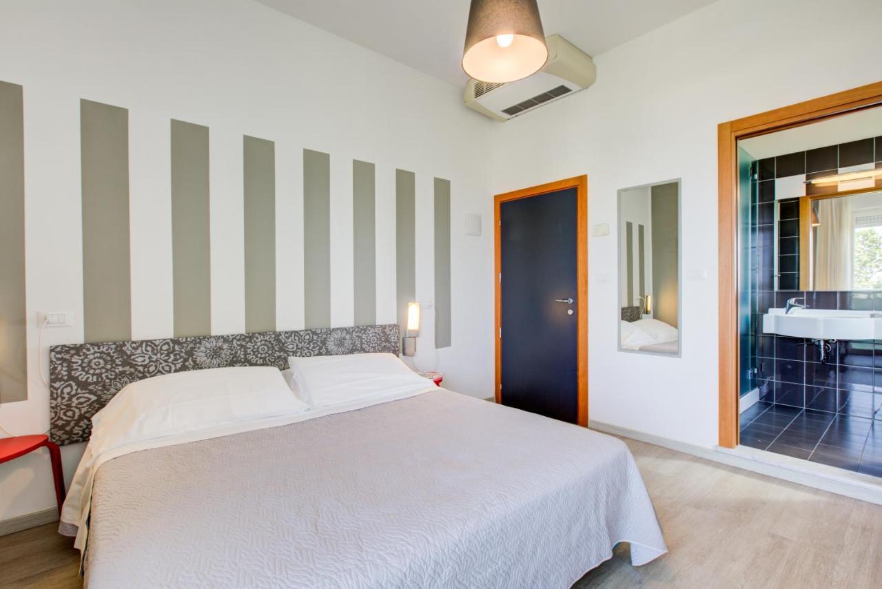 Hotel Ivano Rimini Eksteriør bilde