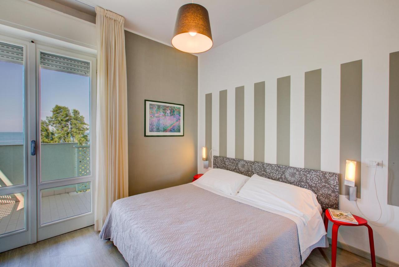 Hotel Ivano Rimini Eksteriør bilde