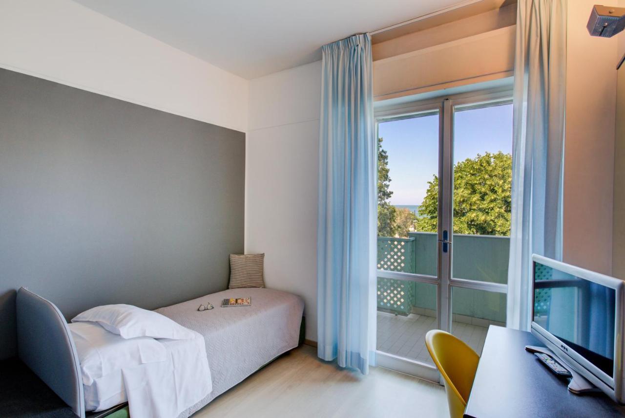Hotel Ivano Rimini Eksteriør bilde