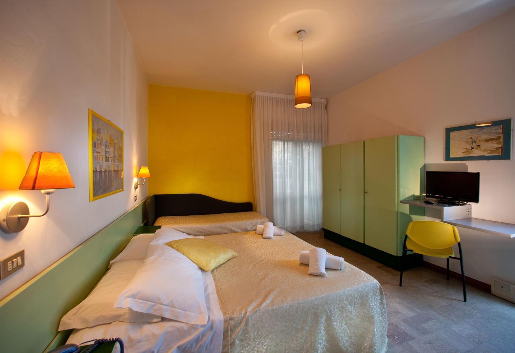 Hotel Ivano Rimini Eksteriør bilde