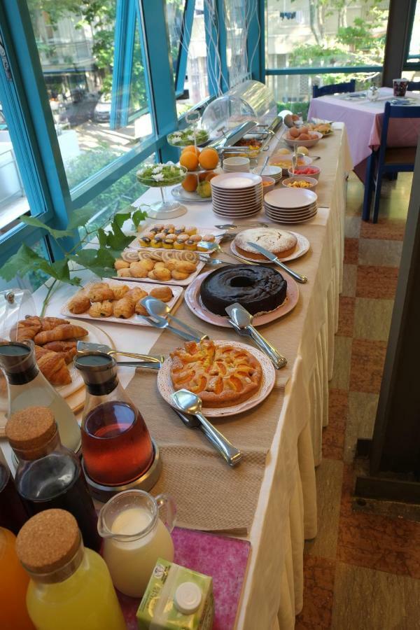 Hotel Ivano Rimini Eksteriør bilde